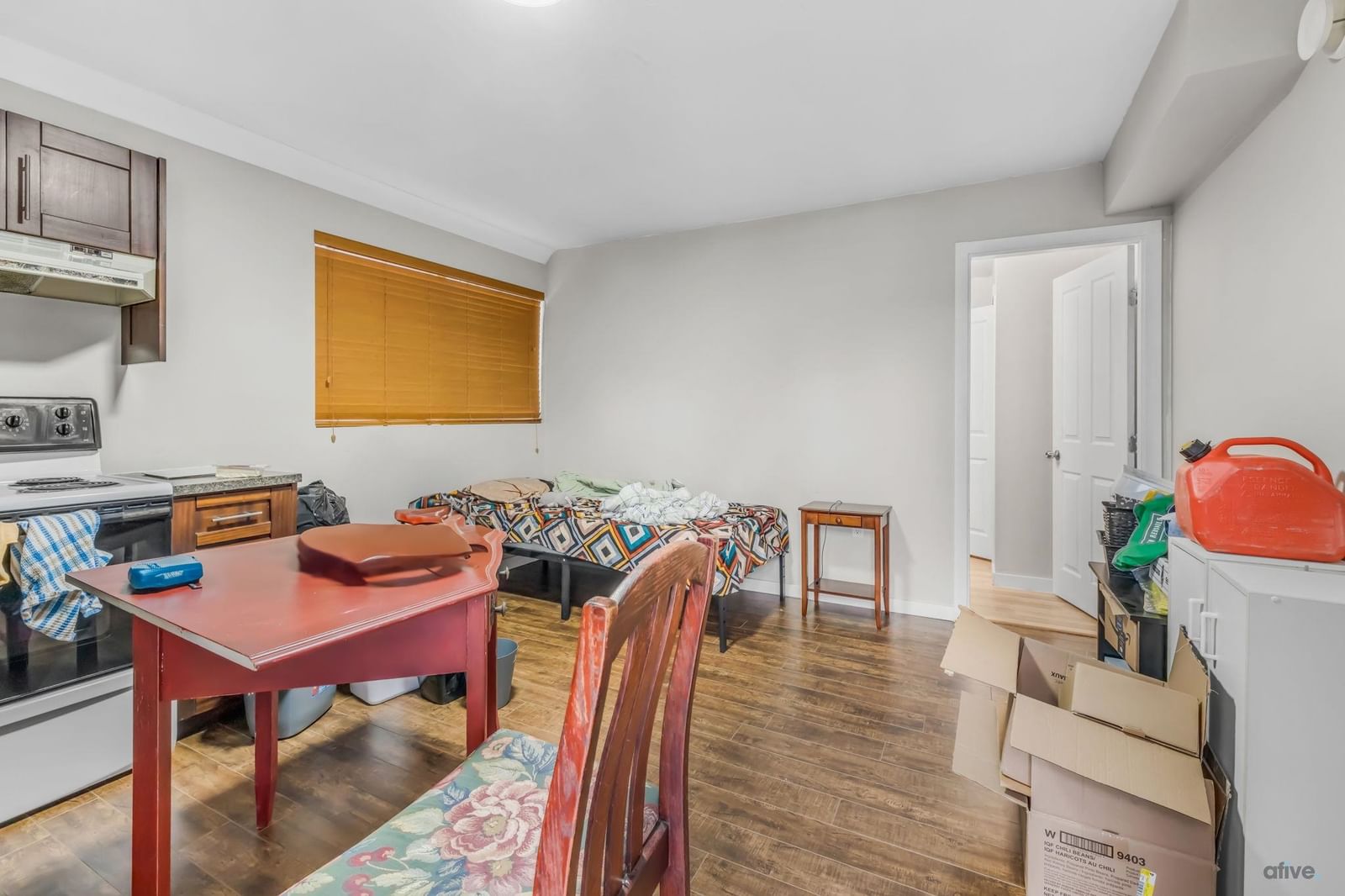 Listing Image 23