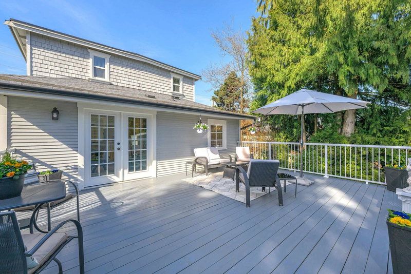 234 Eighth Avenue, New Westminster, V3L 1Y2 | Image 2