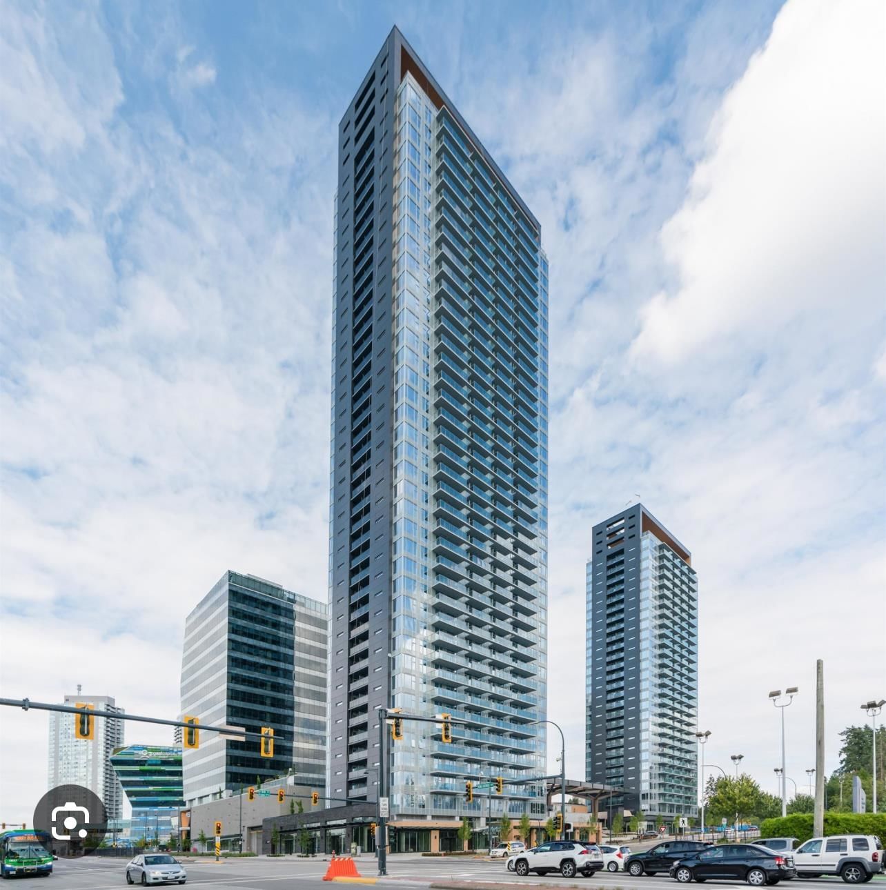 Listing Image 1