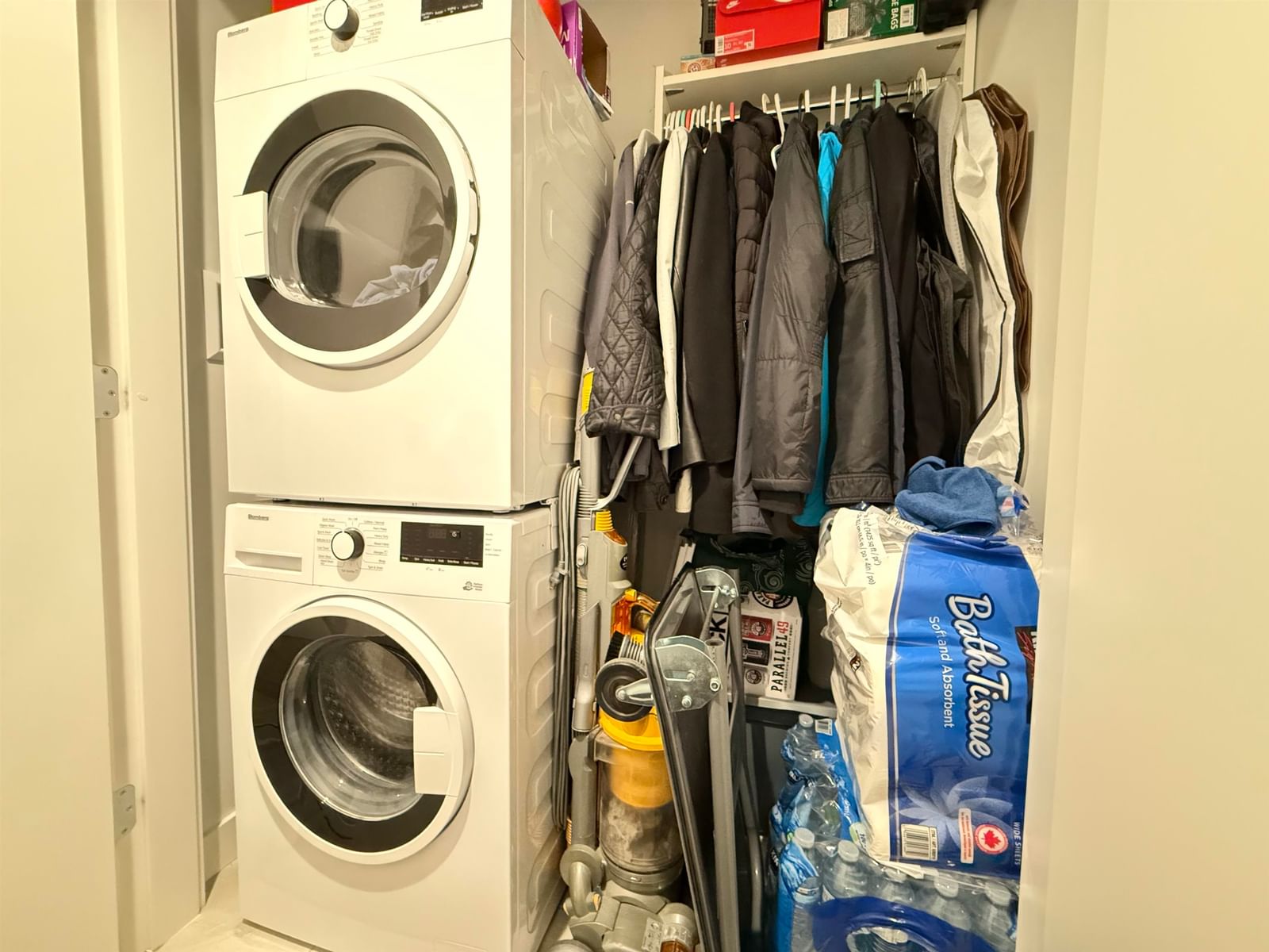 Listing Image 16