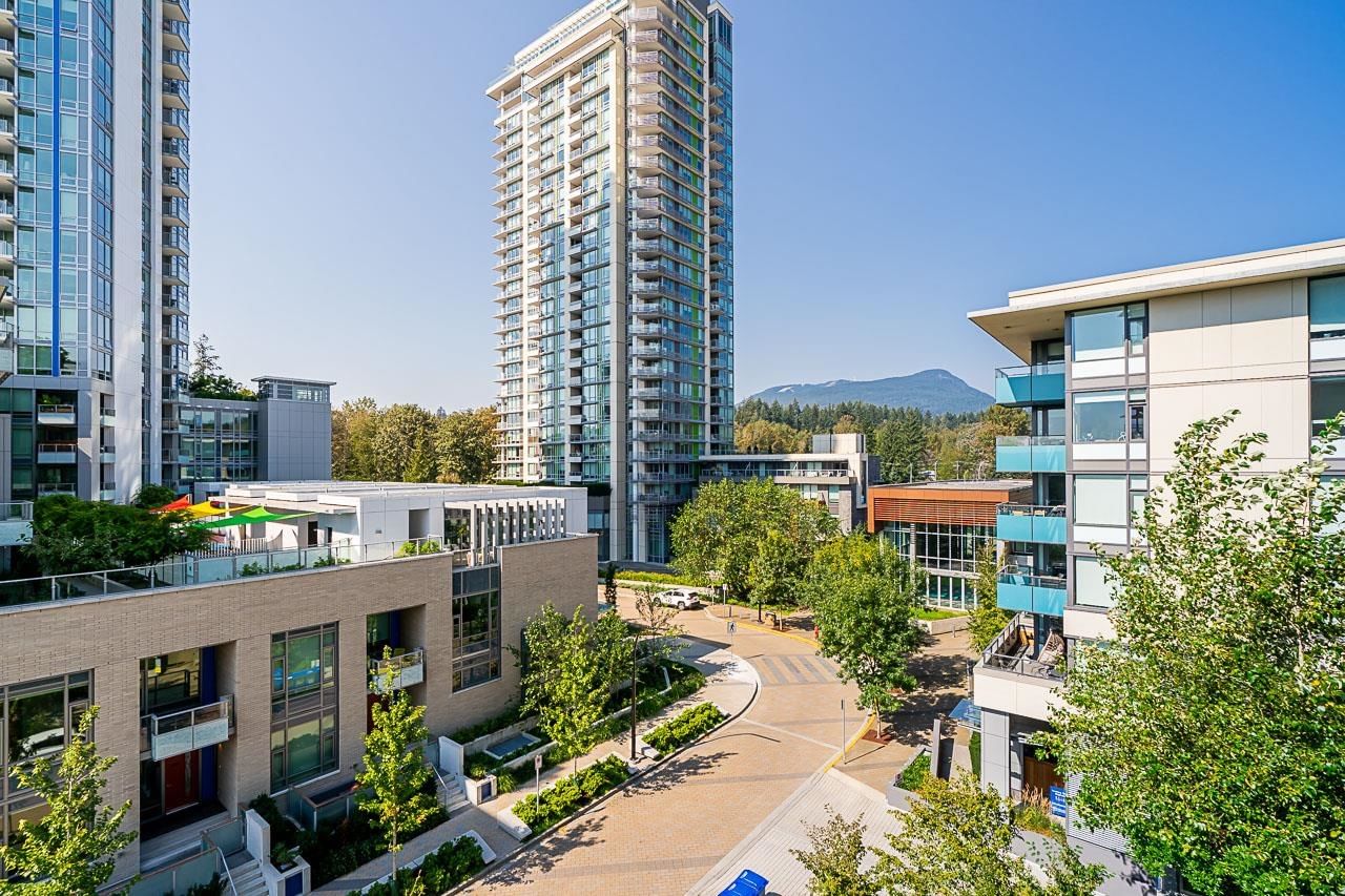 Listing Image 11