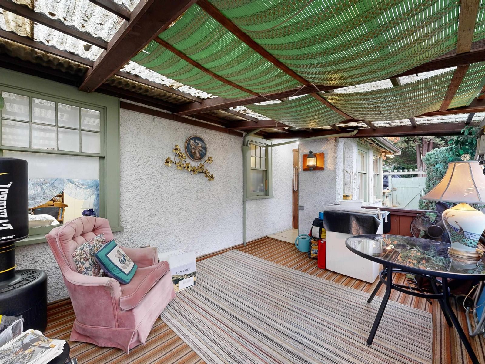 Listing Image 9