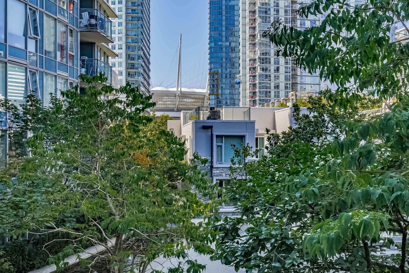 Listing Image 23