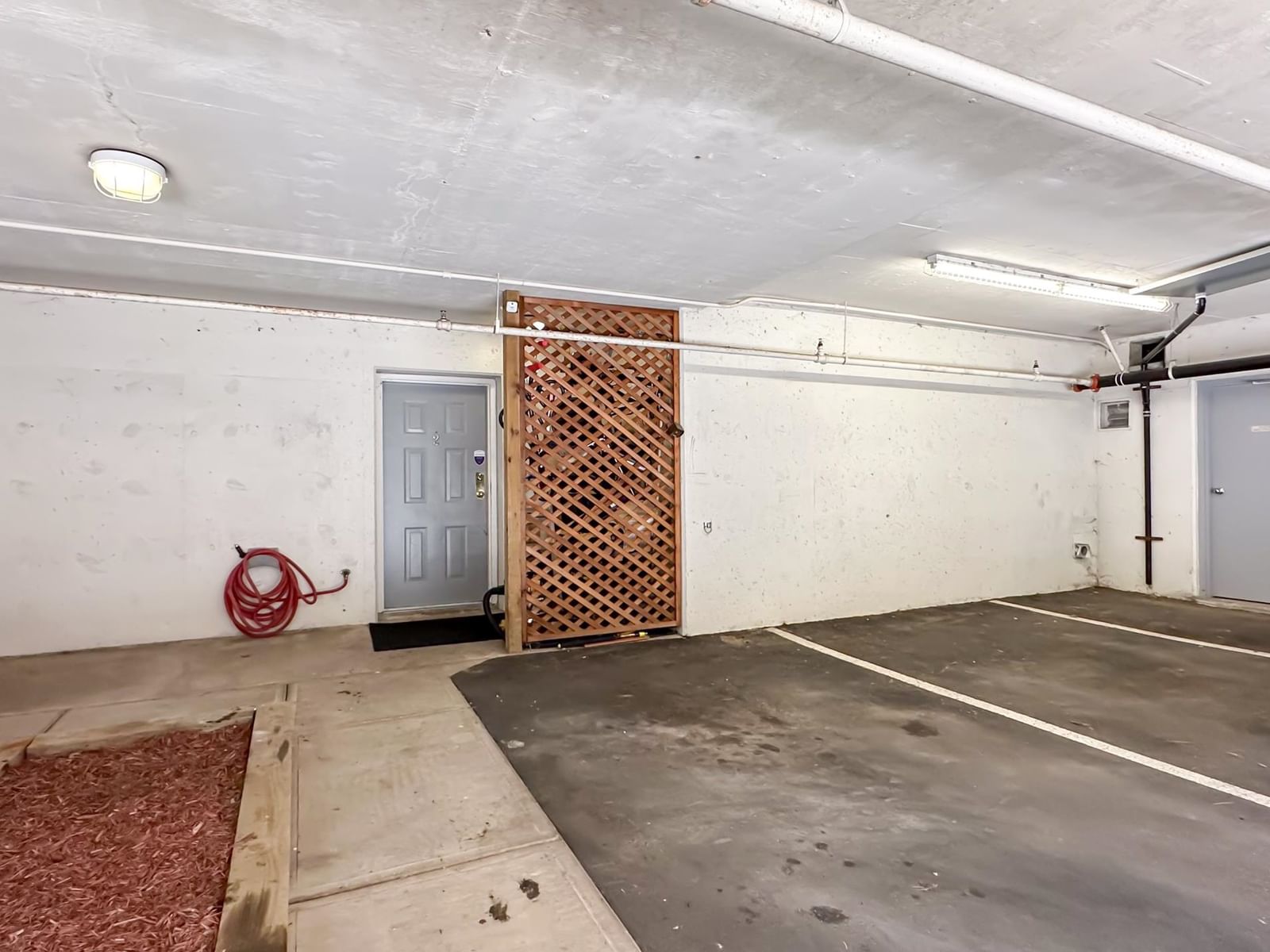 Listing Image 24