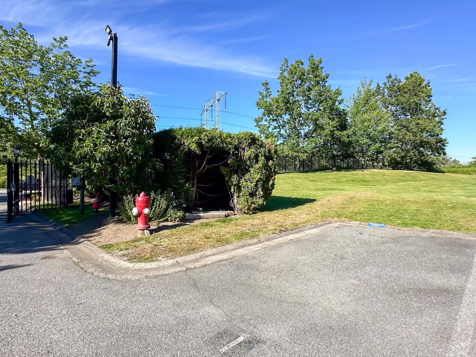 Listing Image 25