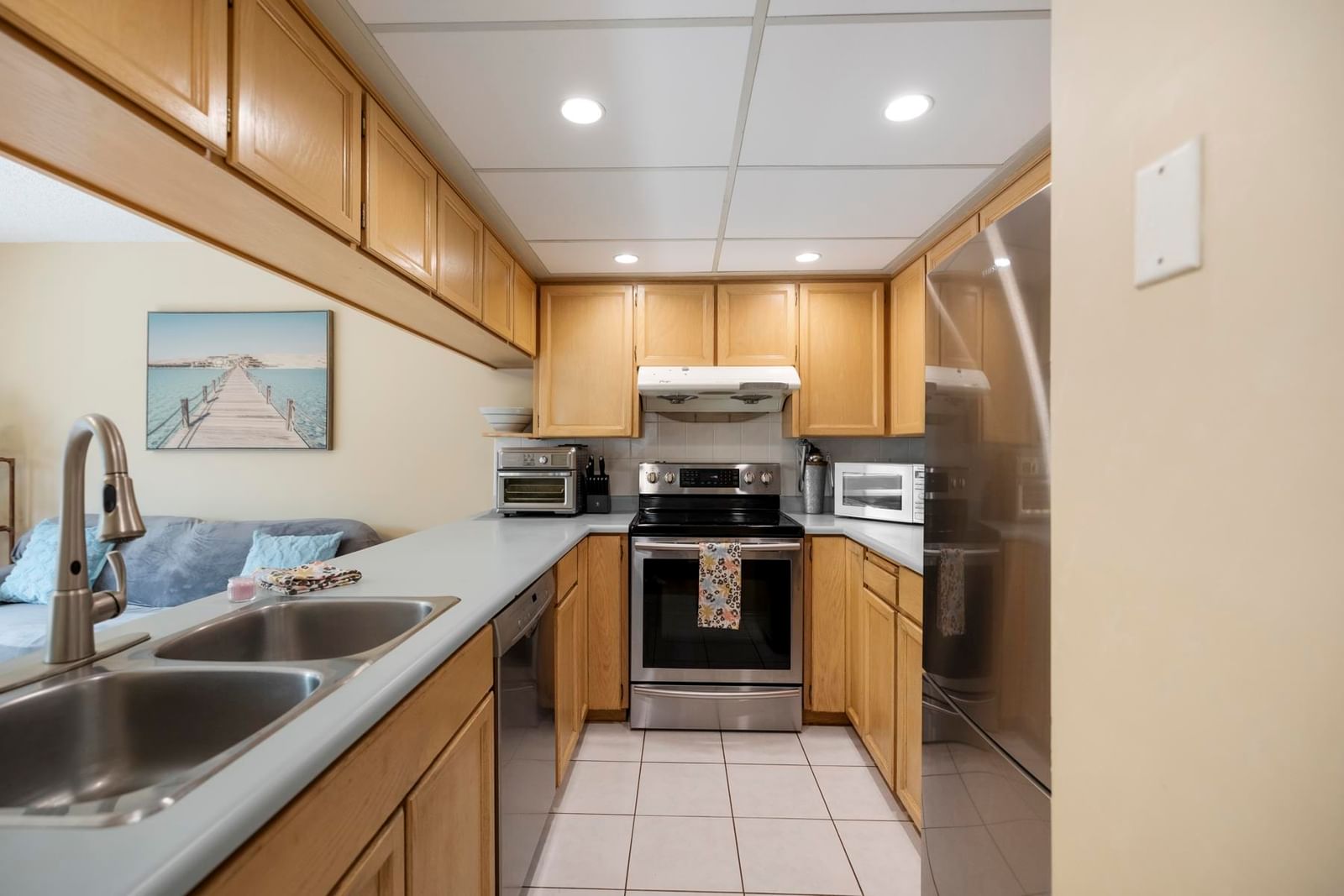 Listing Image 19