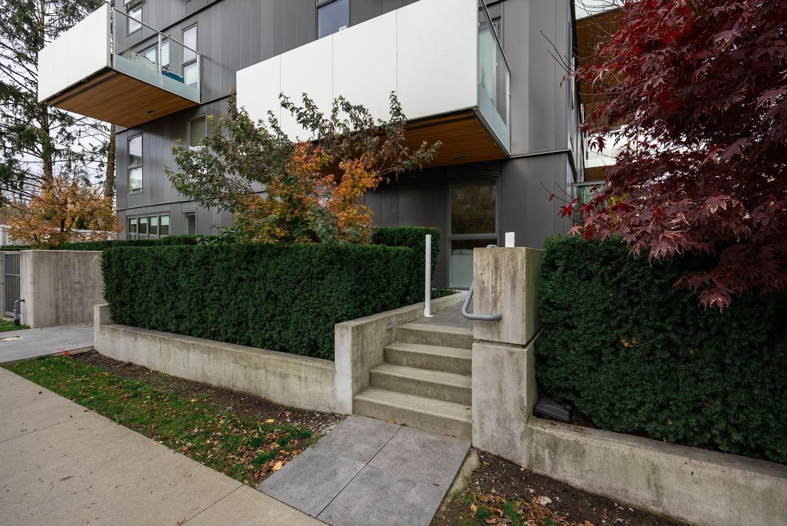 Listing Image 37