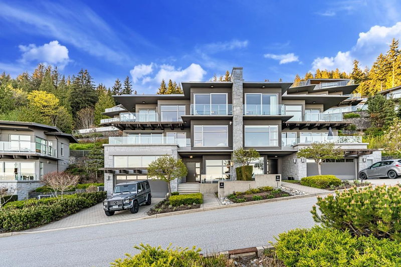 2761 Highview Place, West Vancouver, British Columbia (MLS R2943735)