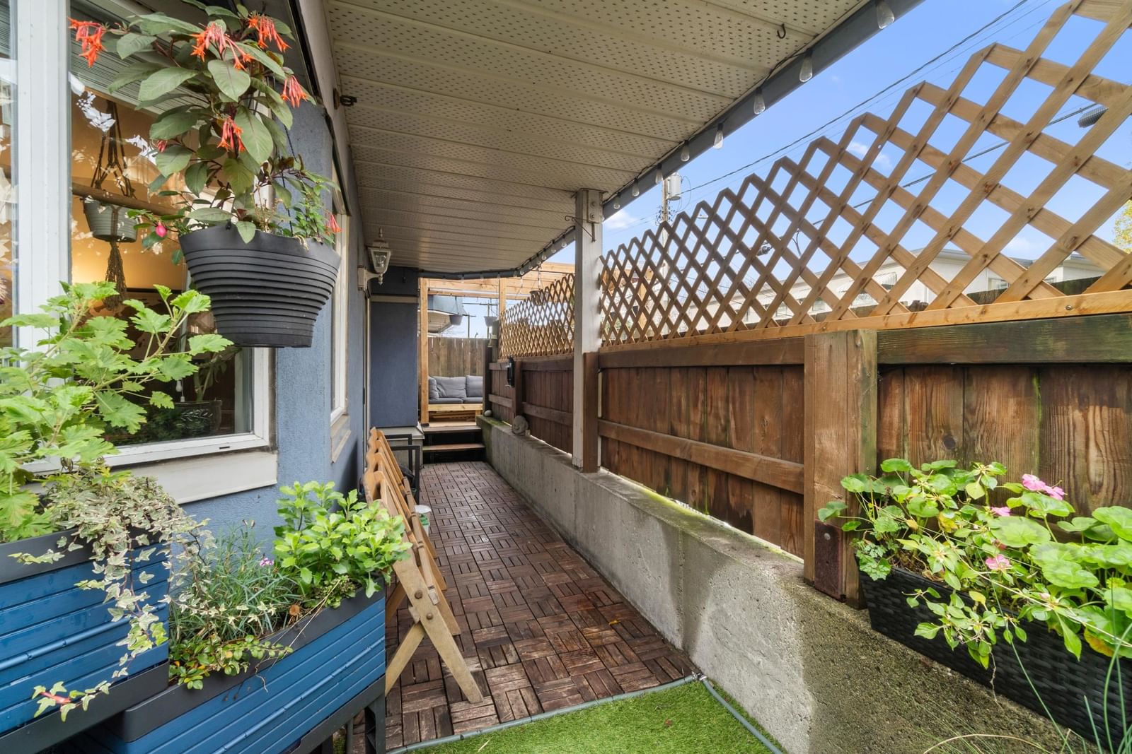 Listing Image 18