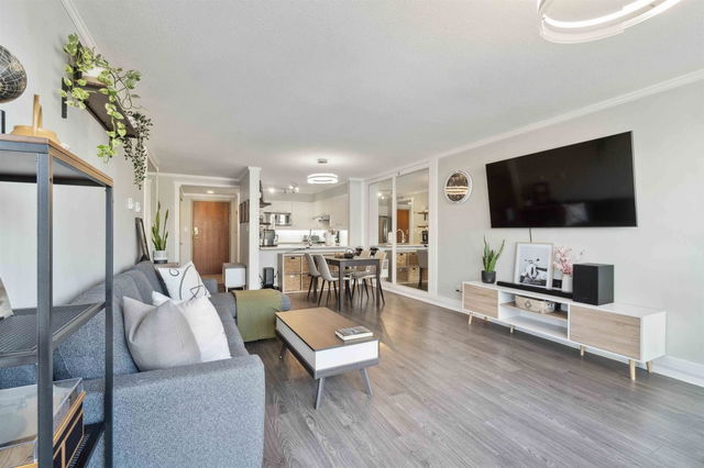 707 - 10 Laguna Court