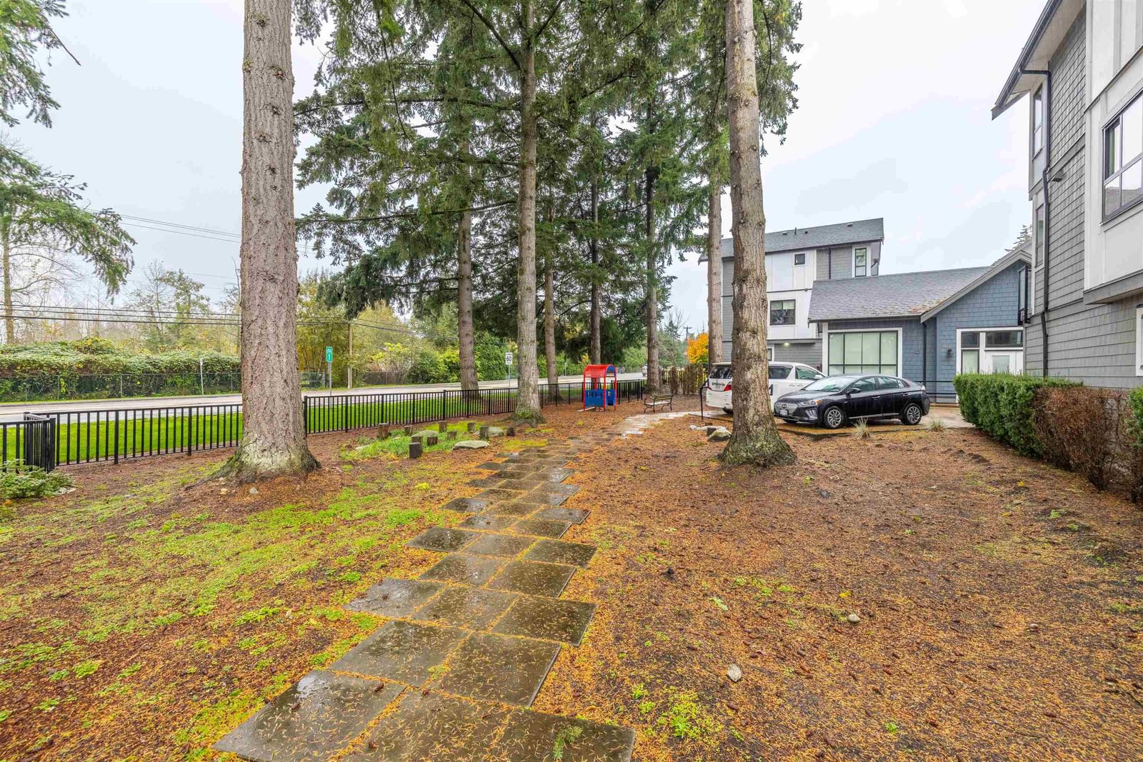 Listing Image 32