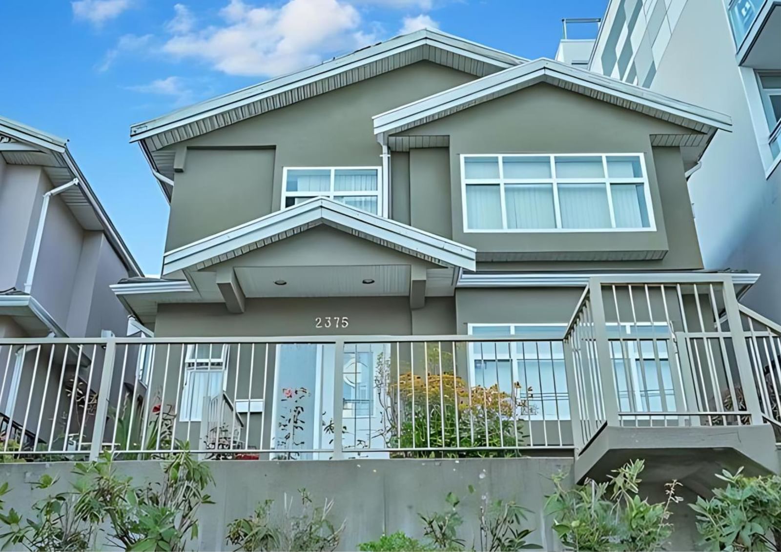 Listing Image 1