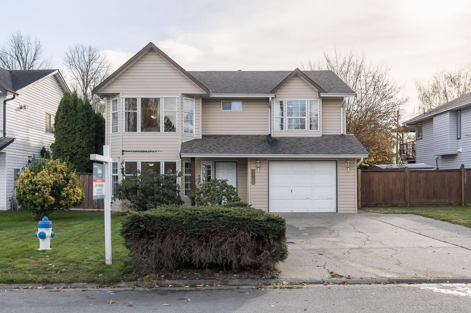 Listing Image 1