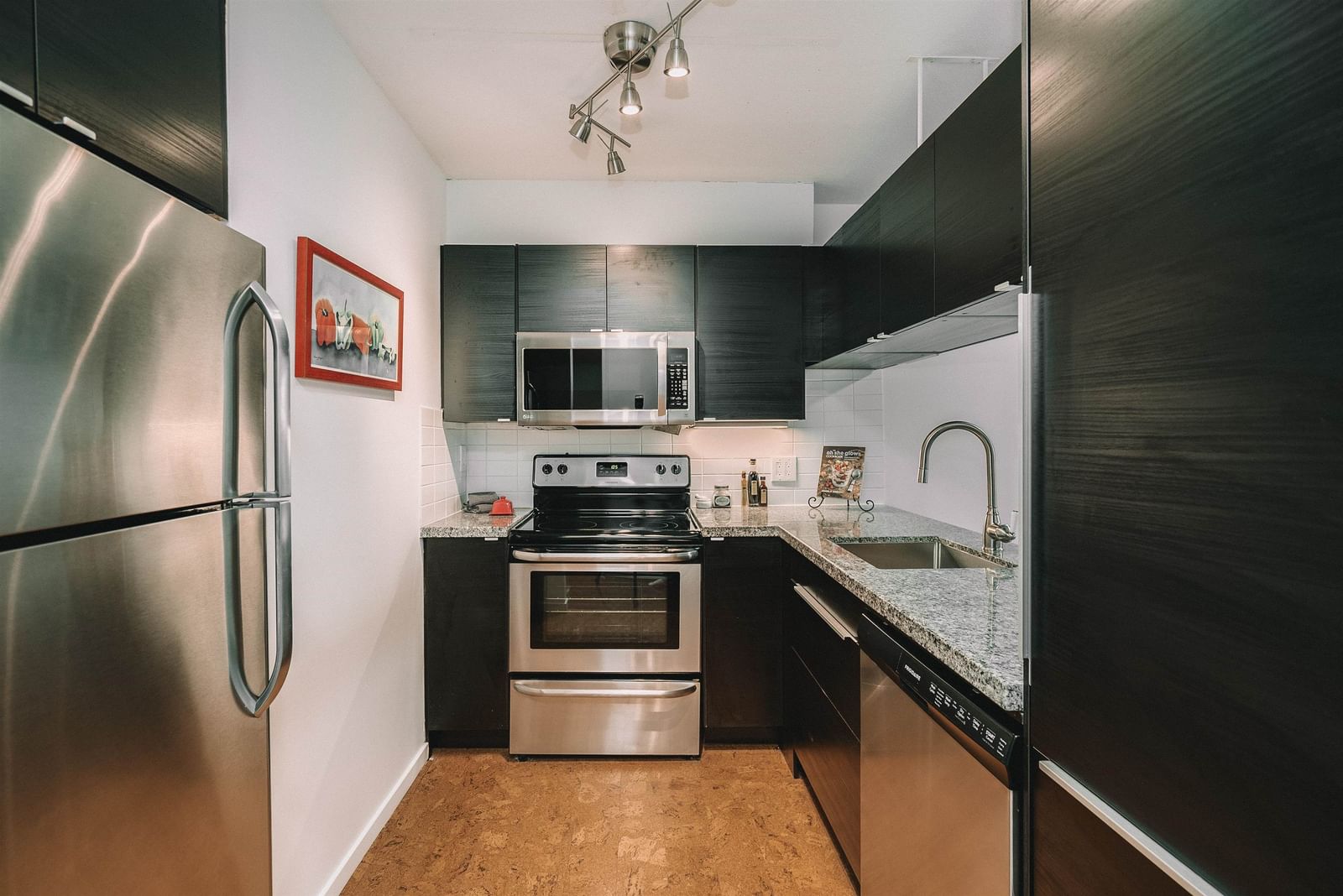 Listing Image 14