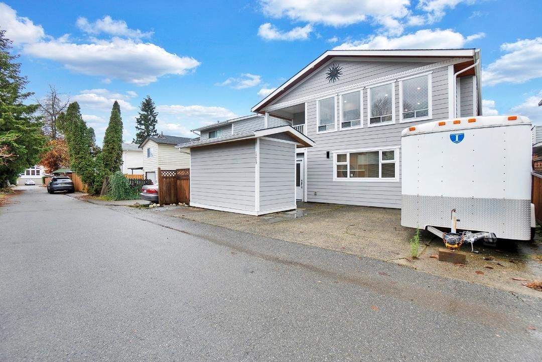 Listing Image 38