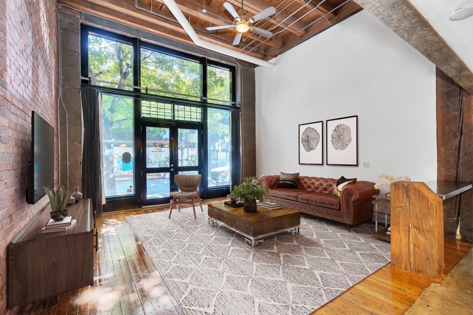 Listing Image 11