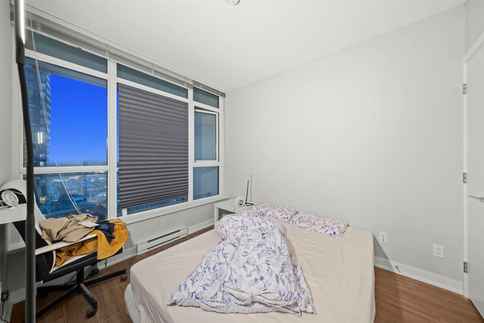 Listing Image 21