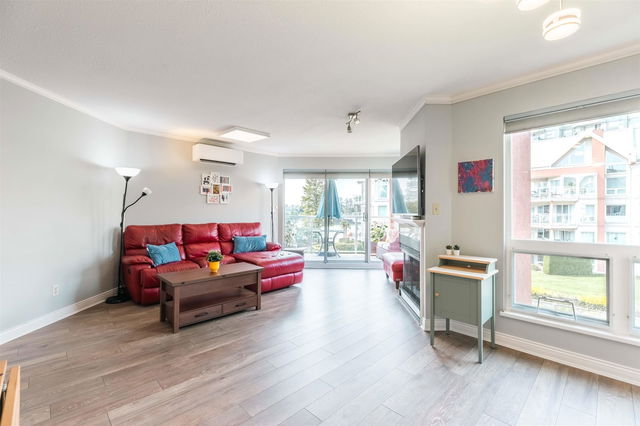 307A - 1220 Quayside Drive