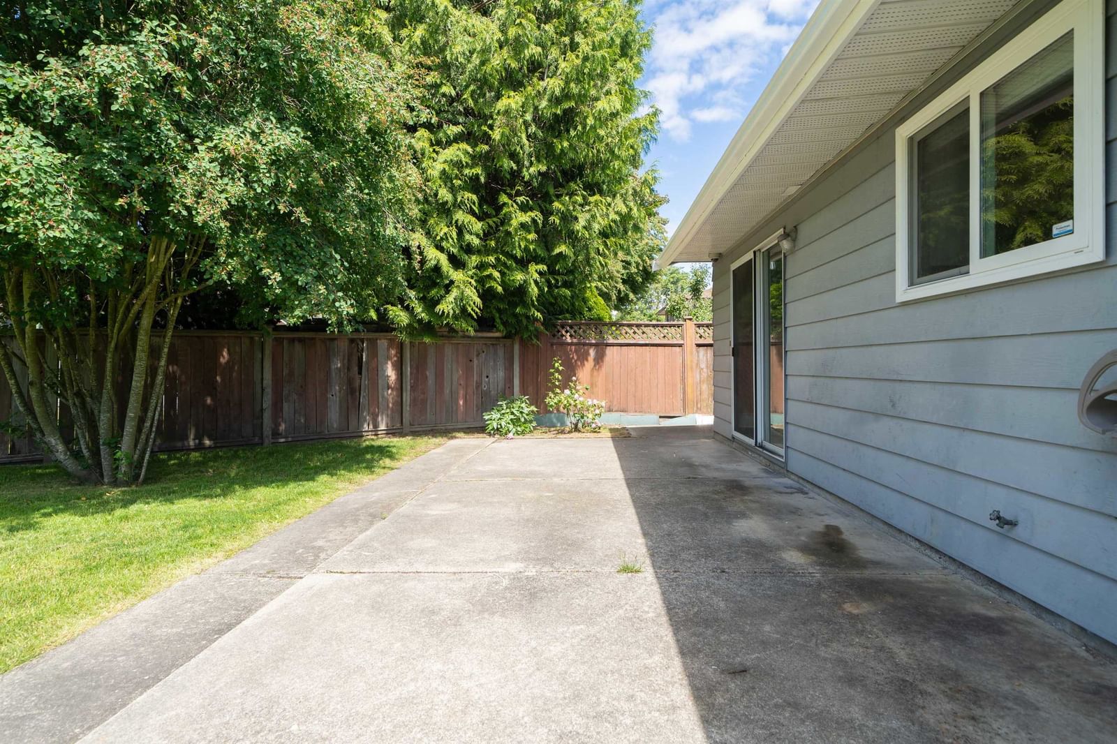 Listing Image 28