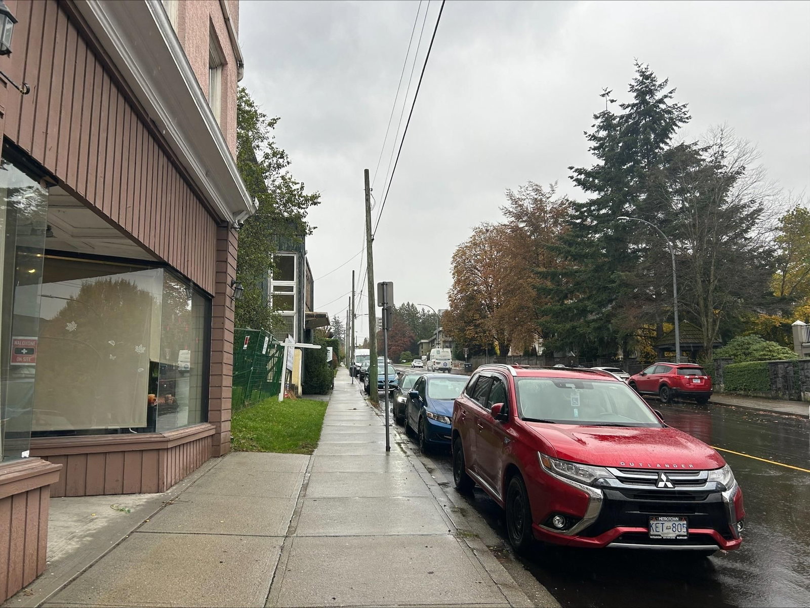 Listing Image 5
