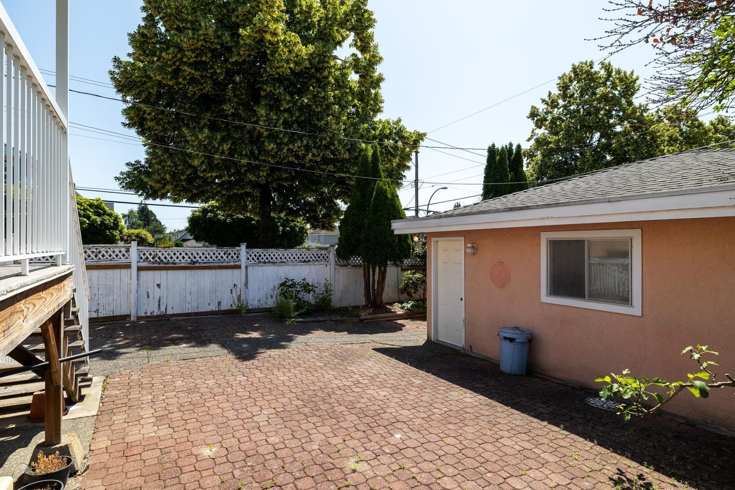 Listing Image 19