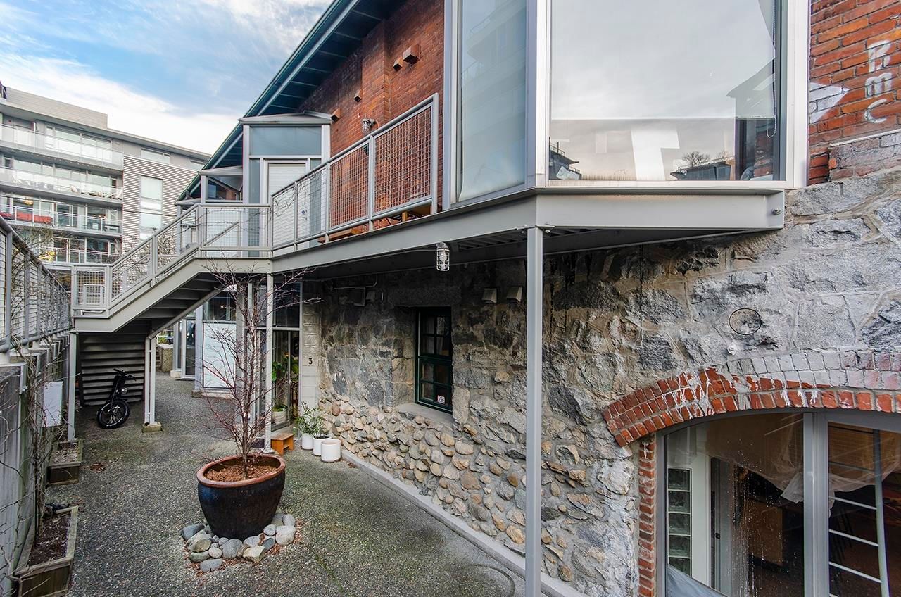 Listing Image 23