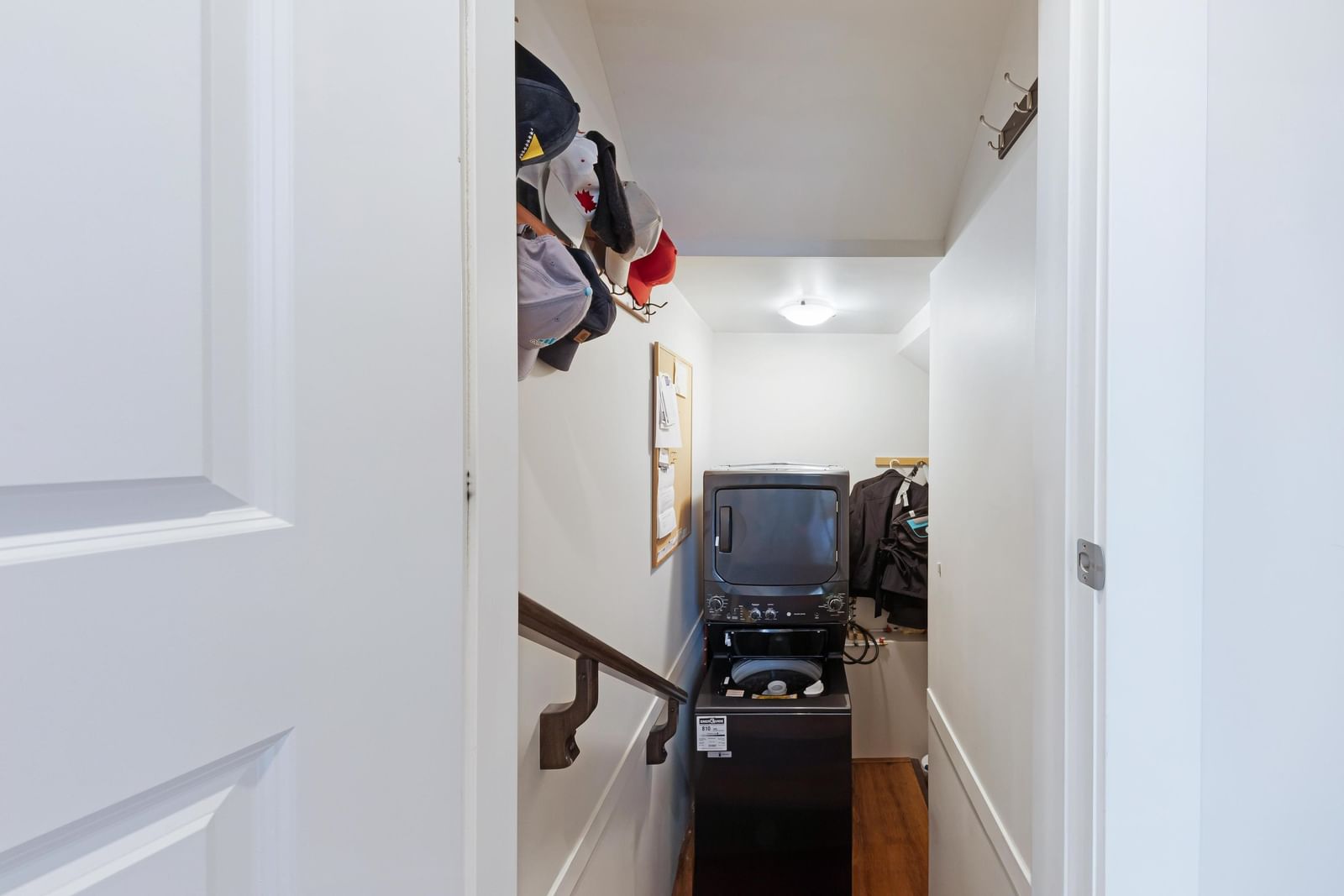 Listing Image 30