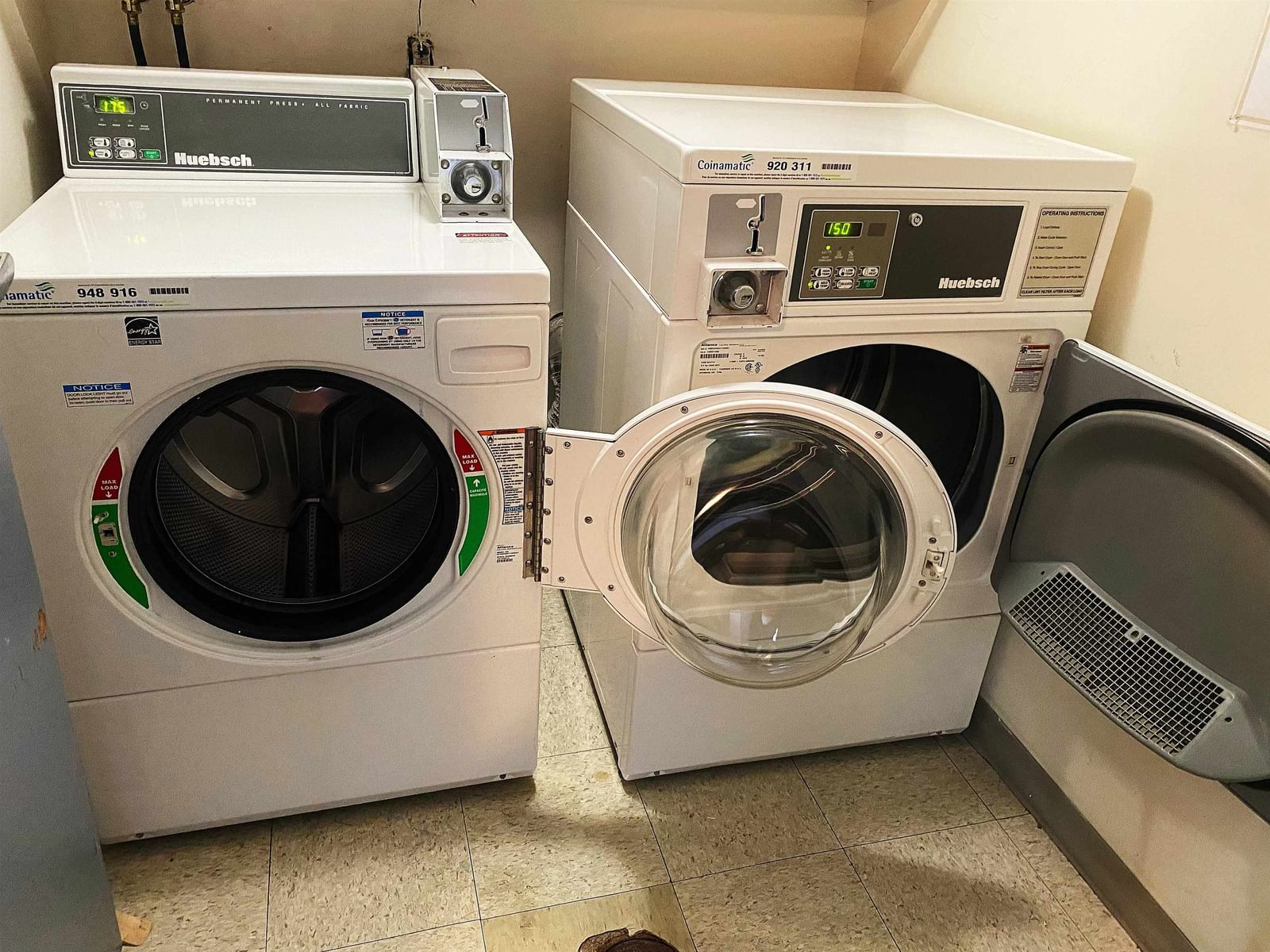 Listing Image 12