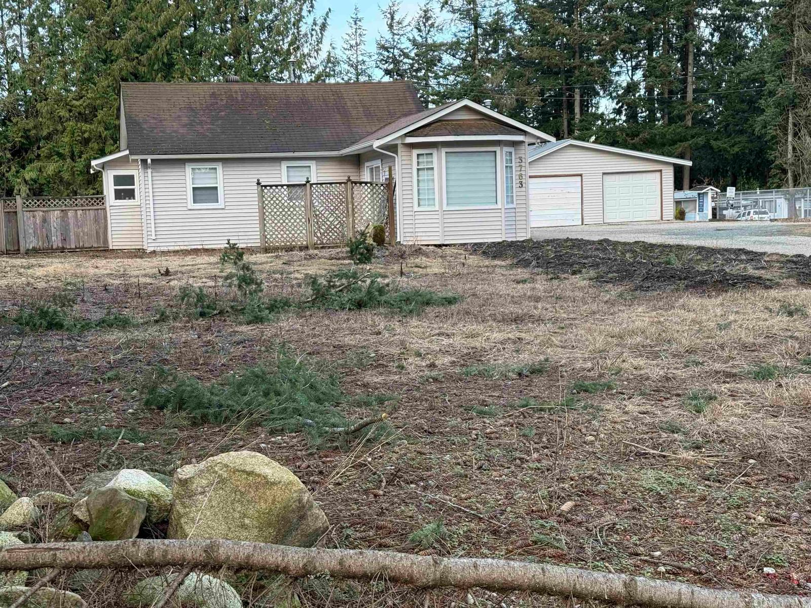 Listing Image 1