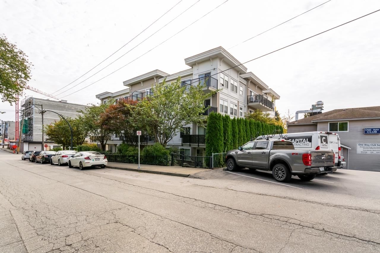 Listing Image 19