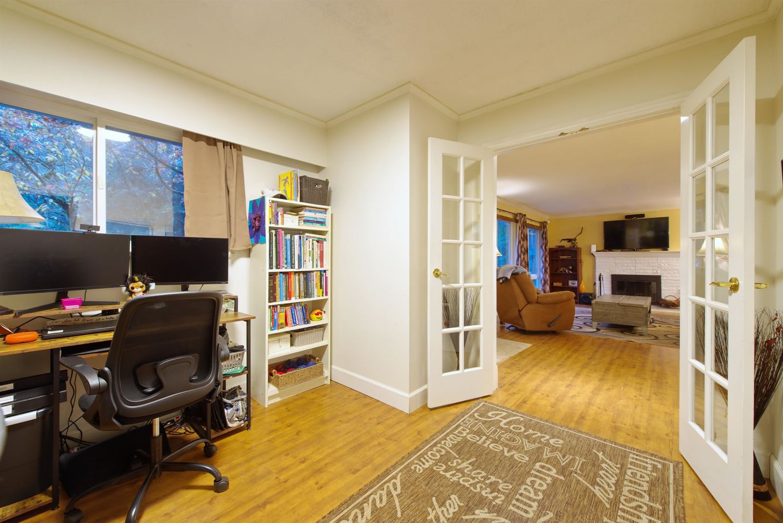 Listing Image 16