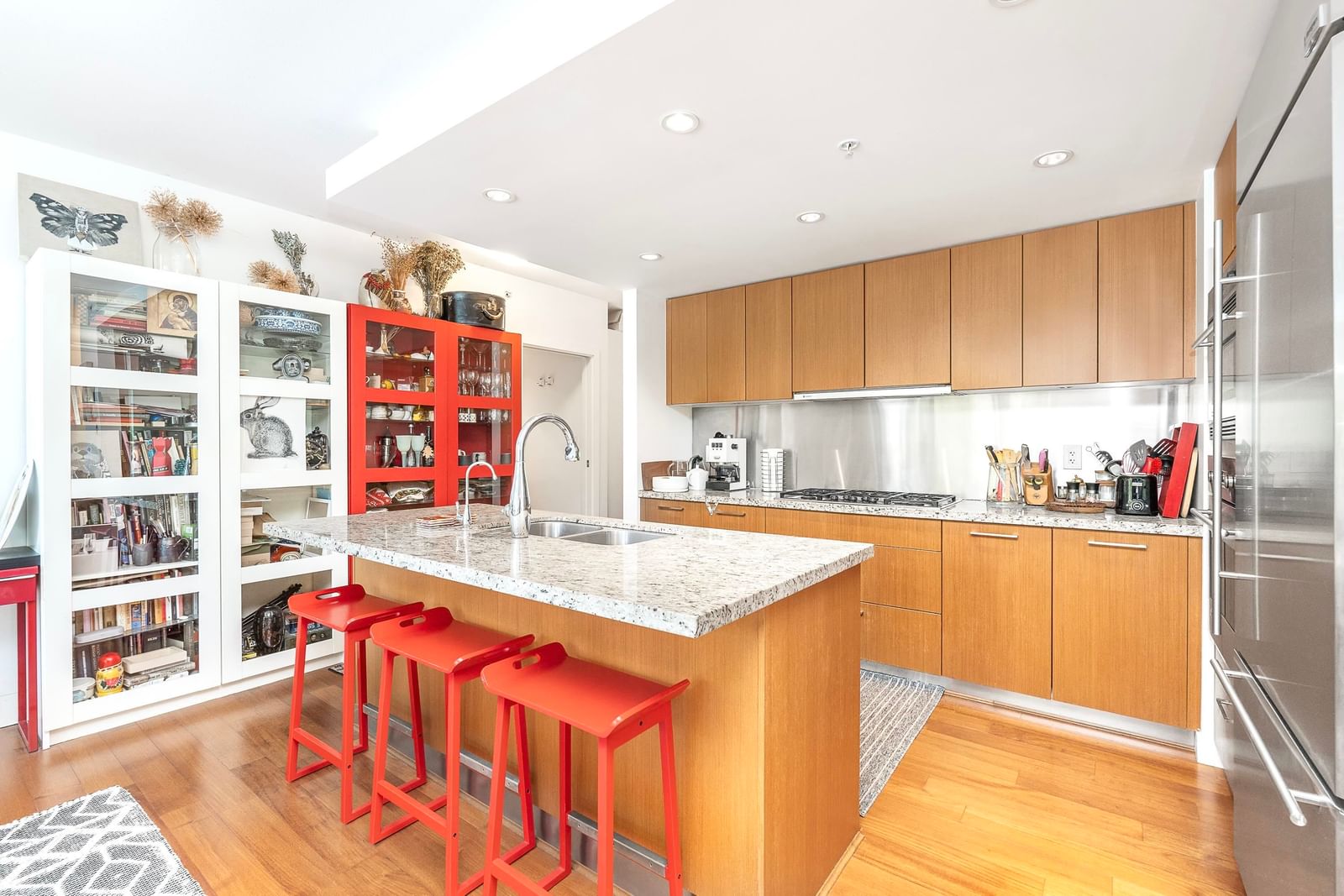 Listing Image 13