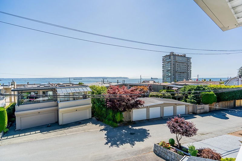 2336 Marine Drive, West Vancouver, British Columbia (MLS R2944807)