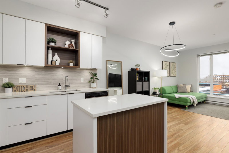 313 - 5355 Lane Street, Burnaby, V5H 0H1 | Image 2