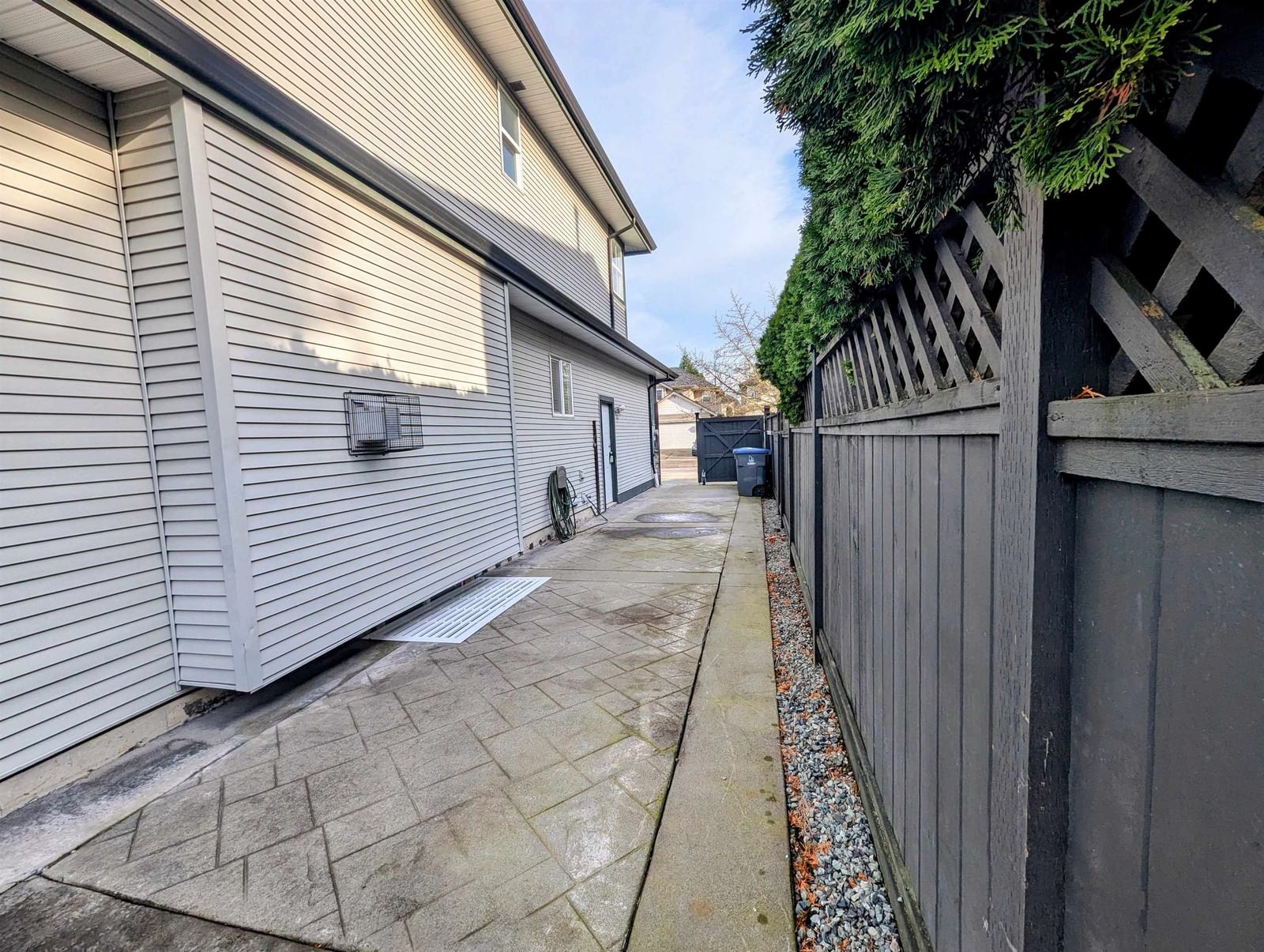 Listing Image 39