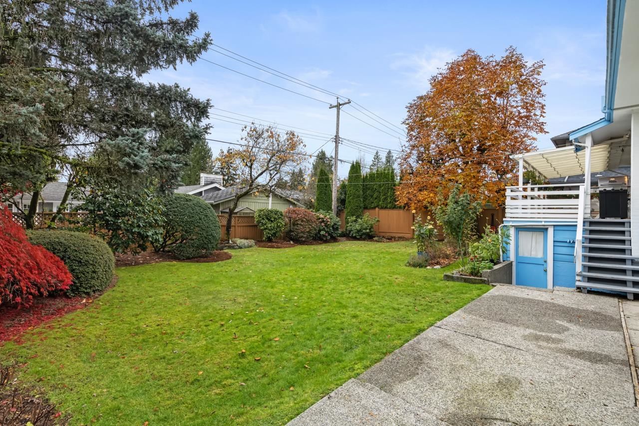 Listing Image 16
