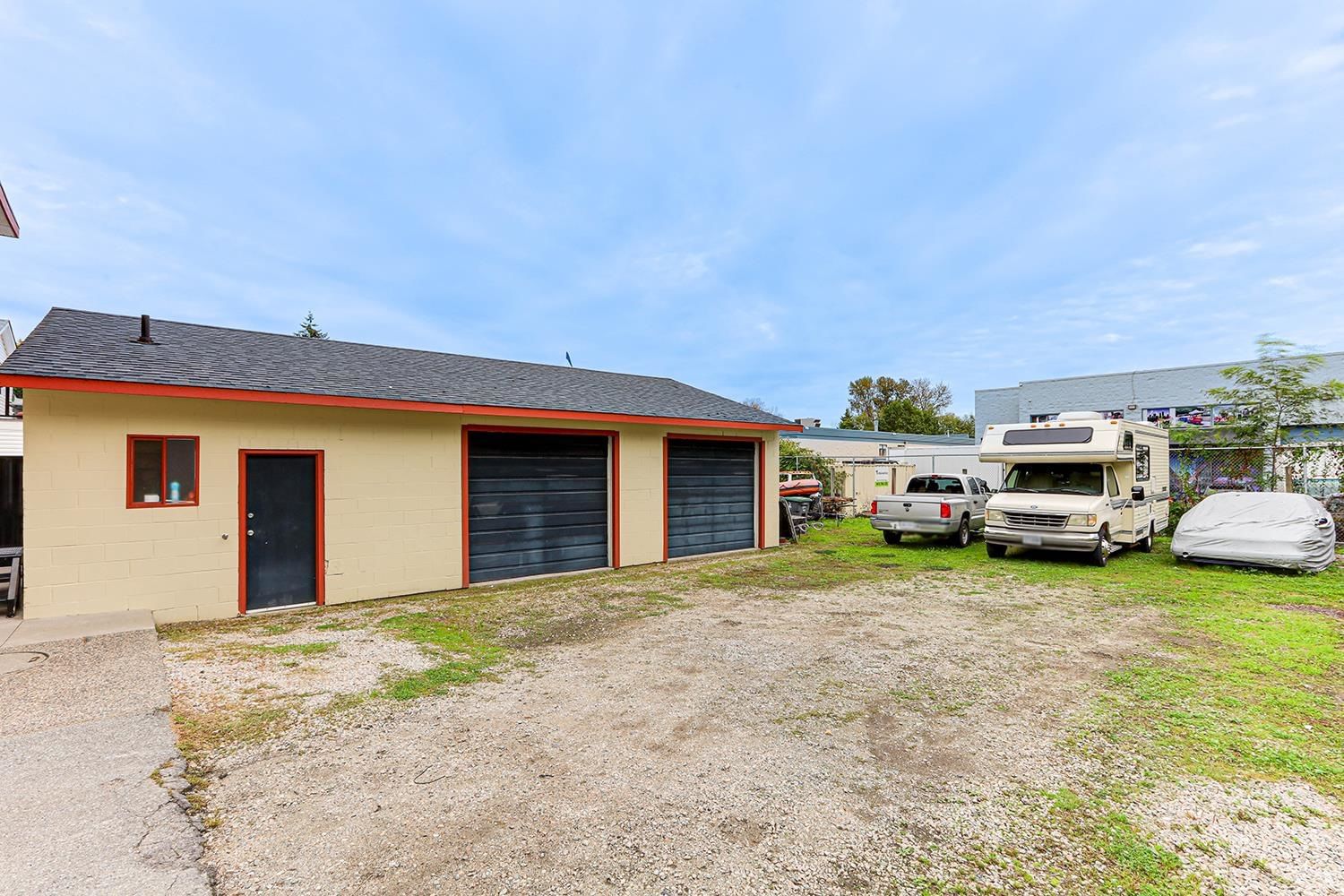 Listing Image 38