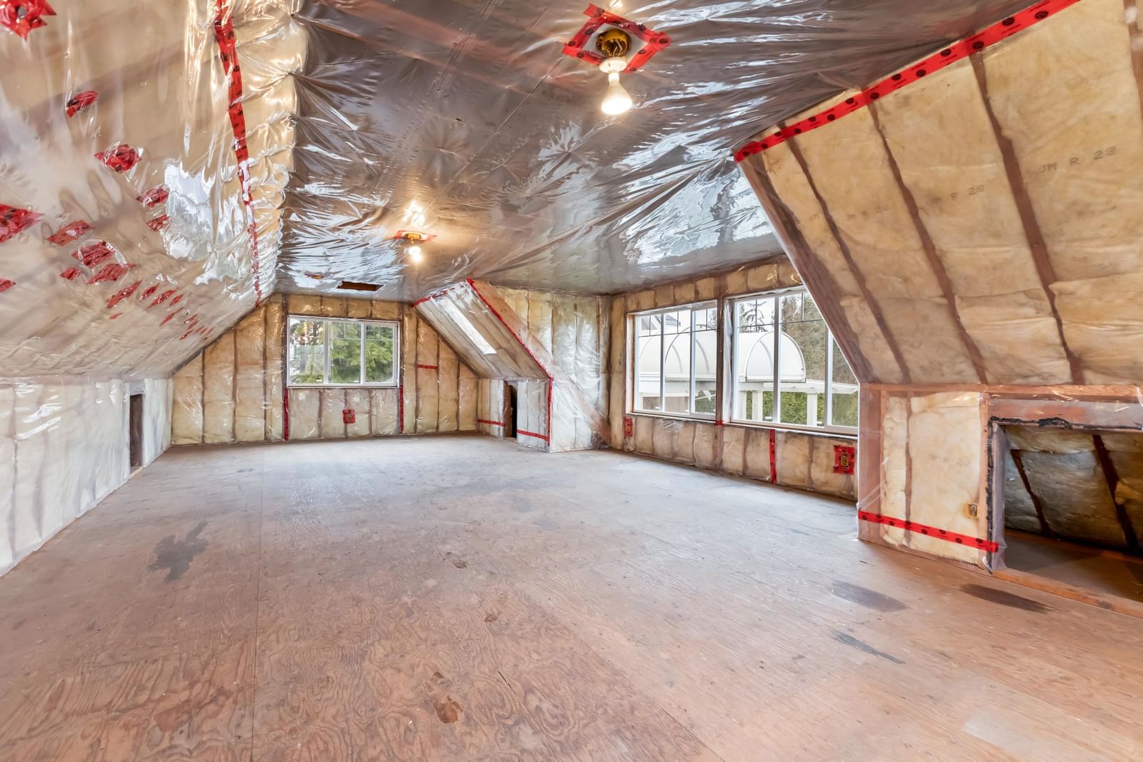 Listing Image 31