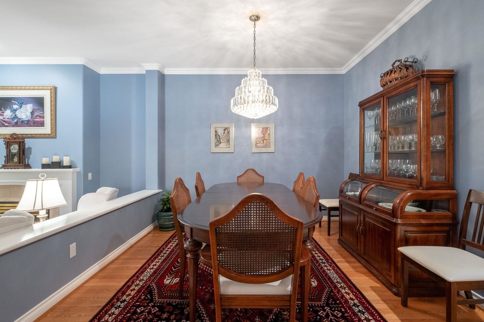 Listing Image 12