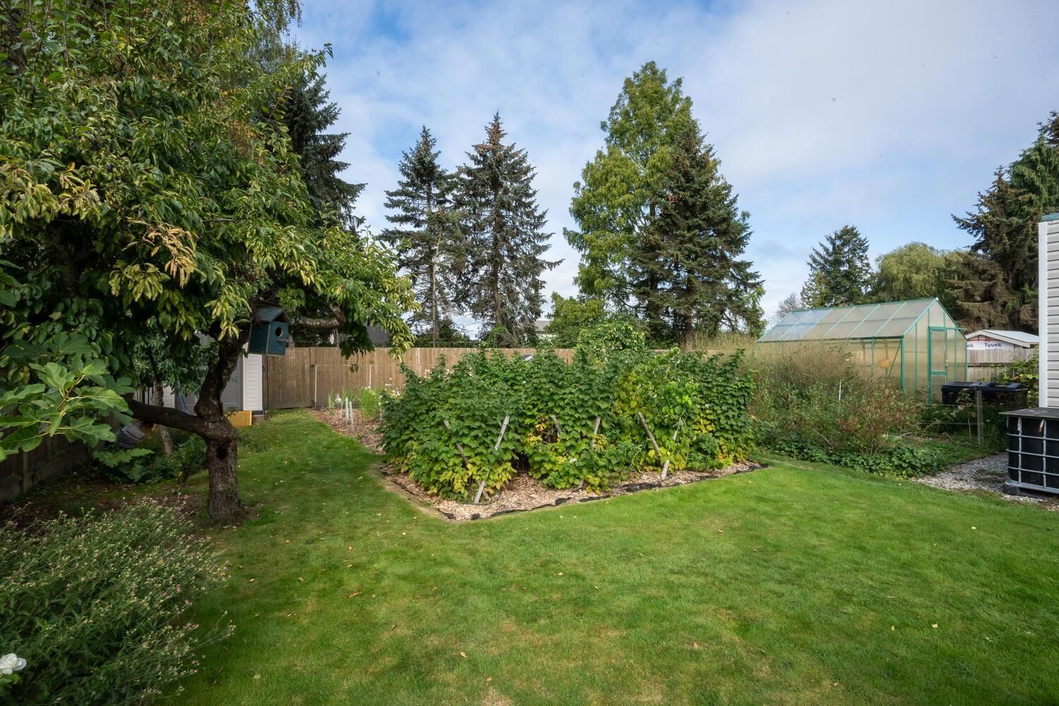 Listing Image 28