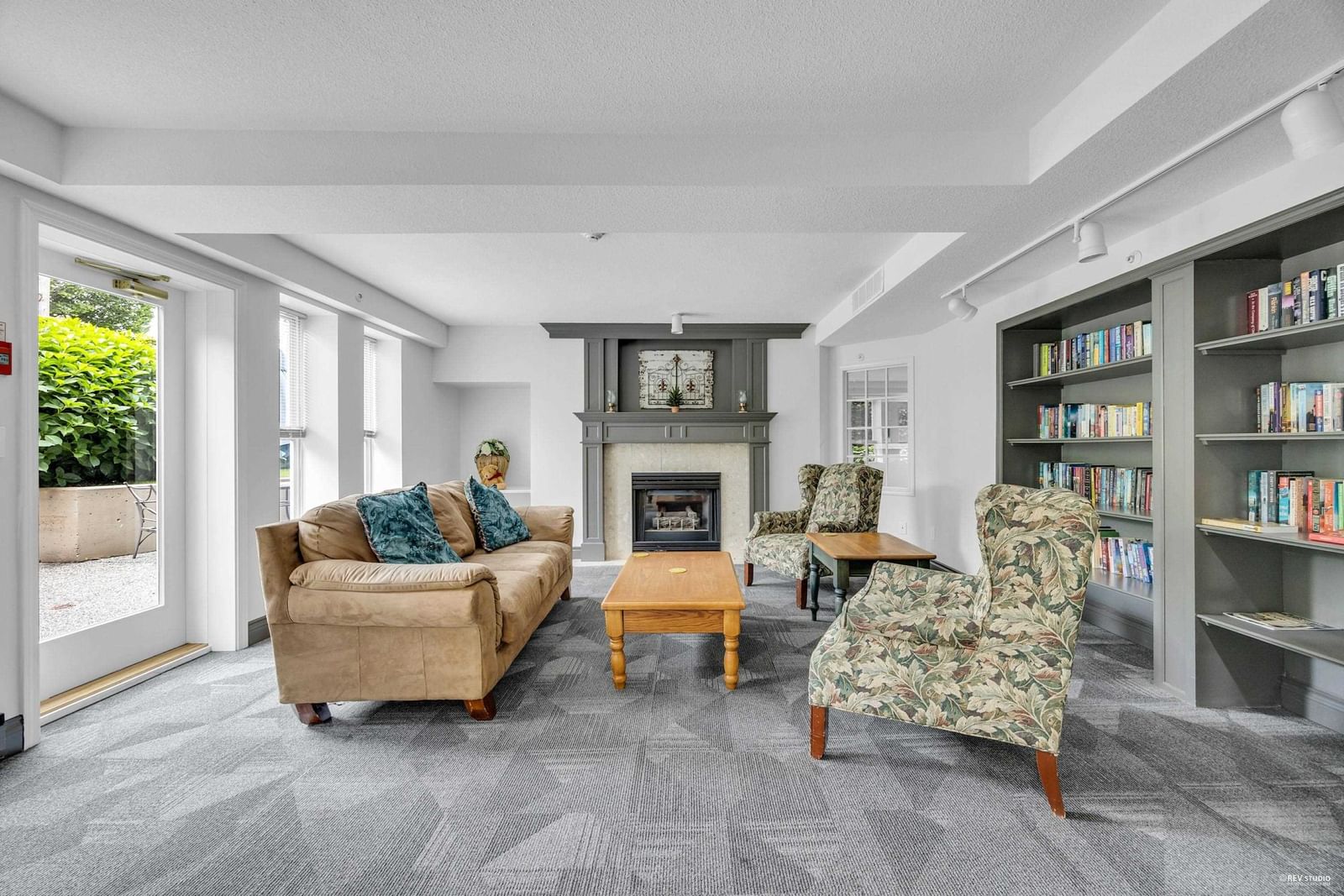 Listing Image 15