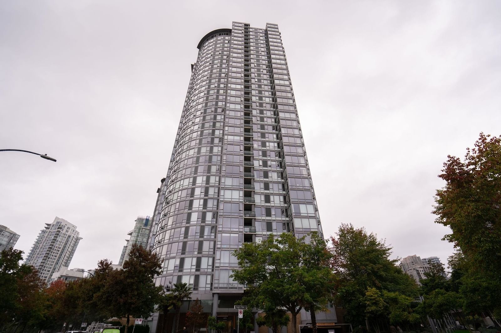 Listing Image 22