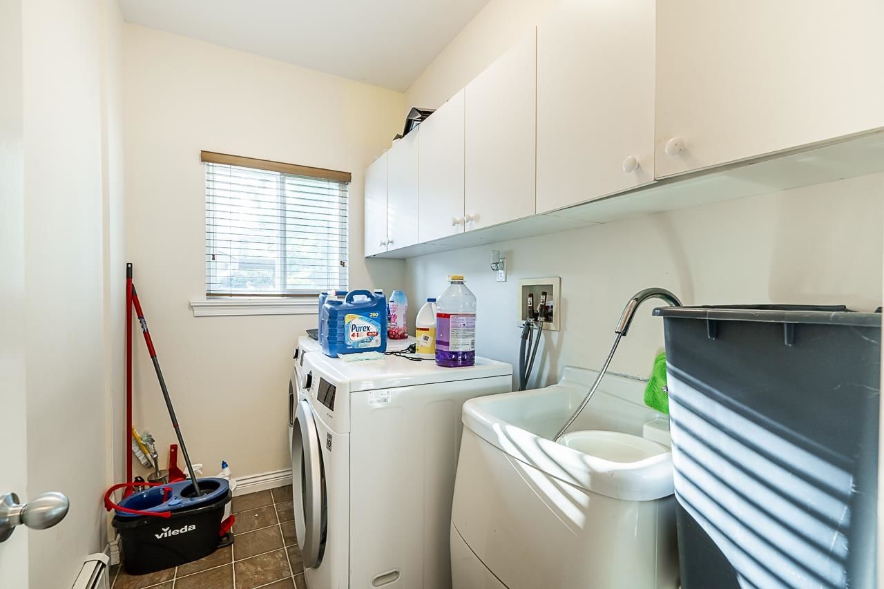 Listing Image 16