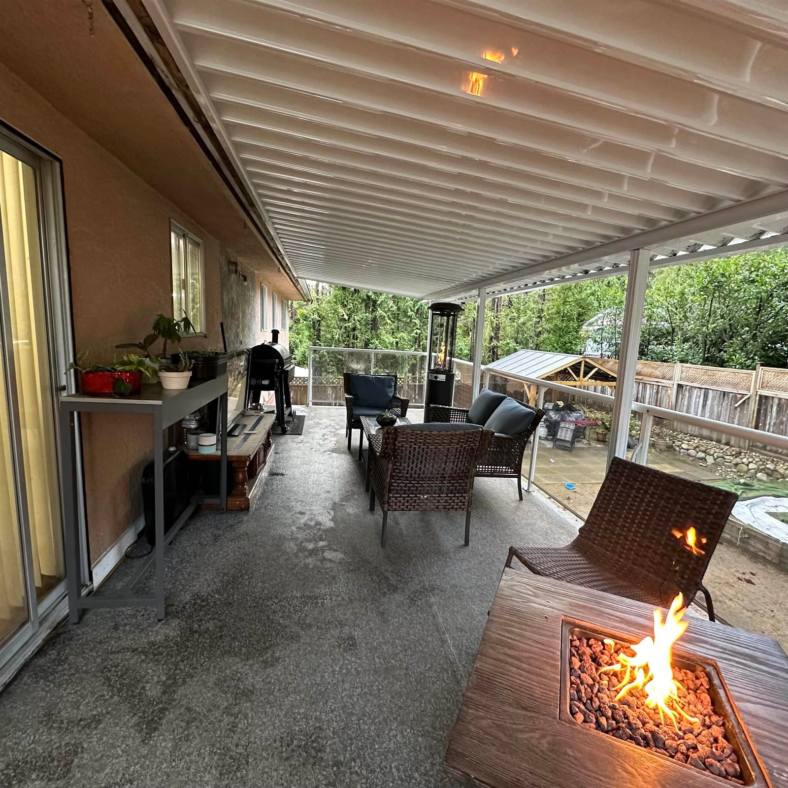 Listing Image 22