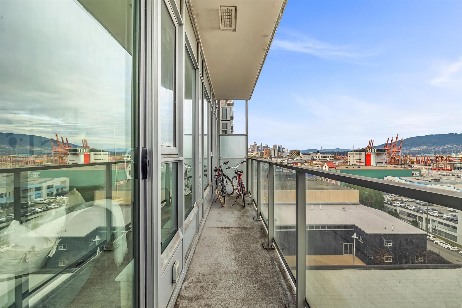 Listing Image 21