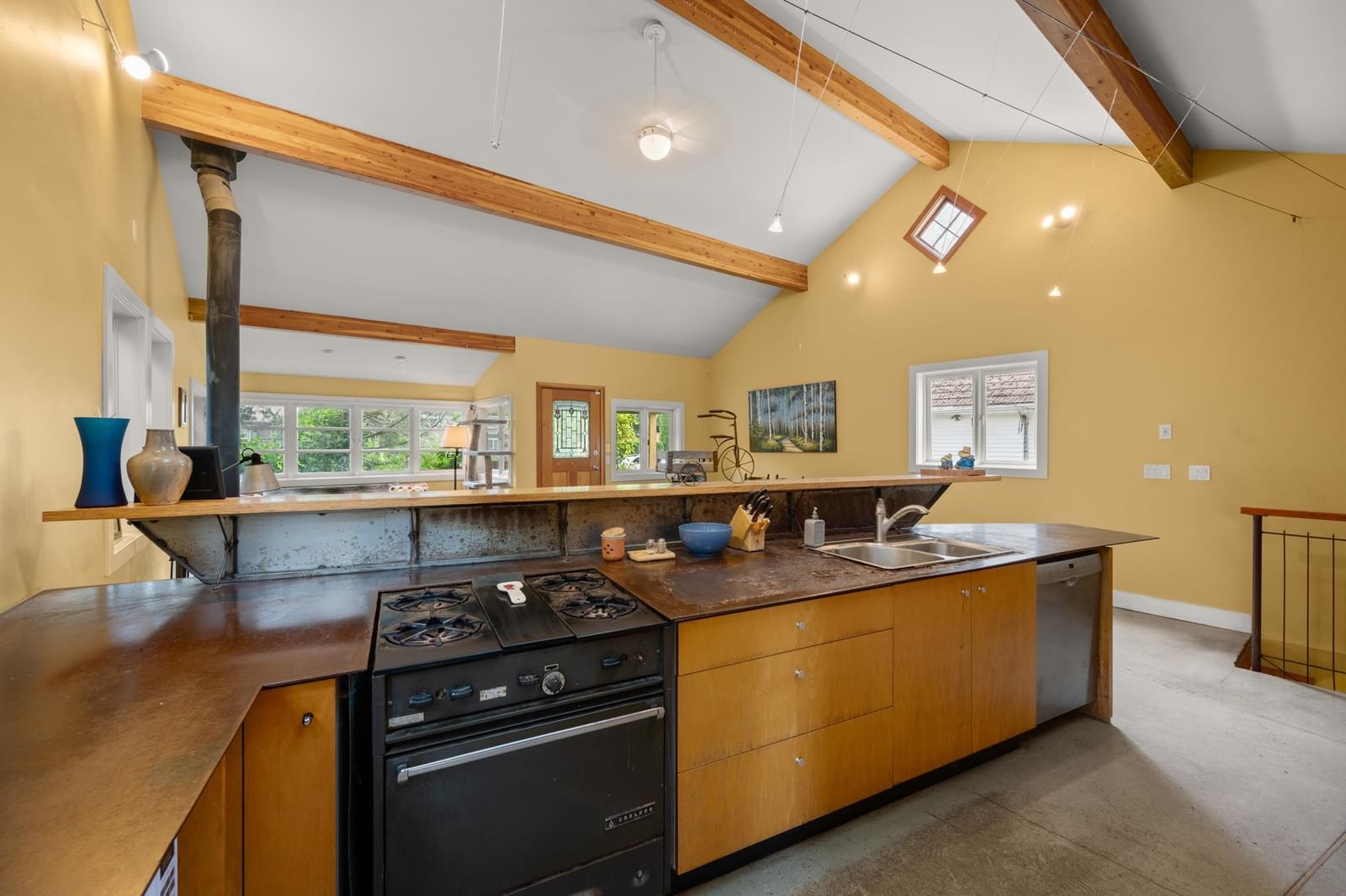 Listing Image 19