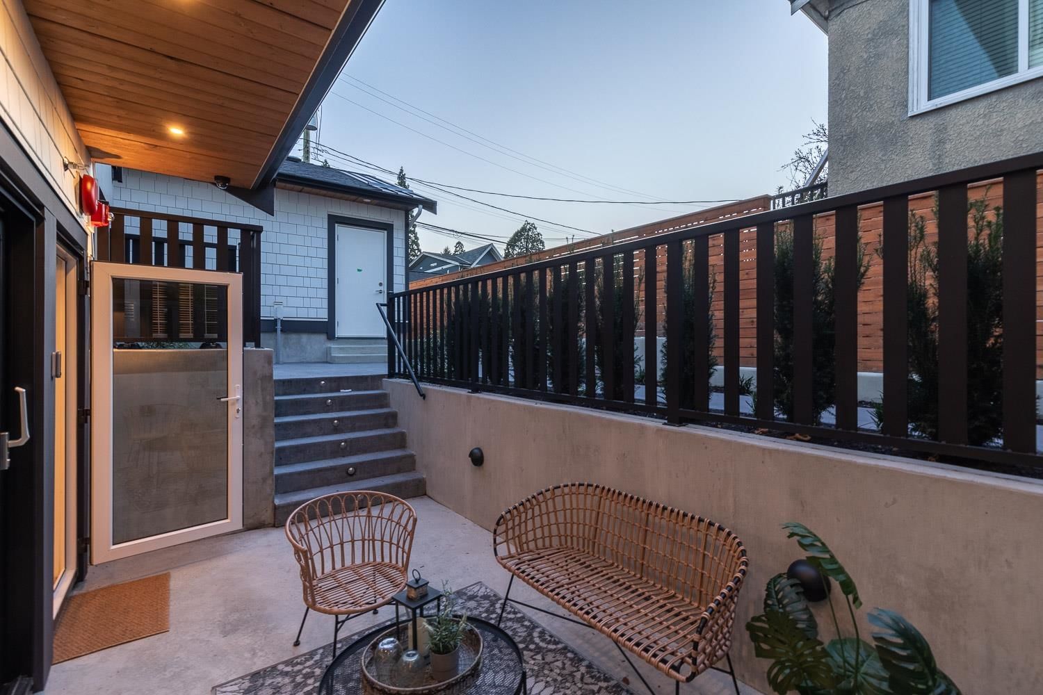 Listing Image 17