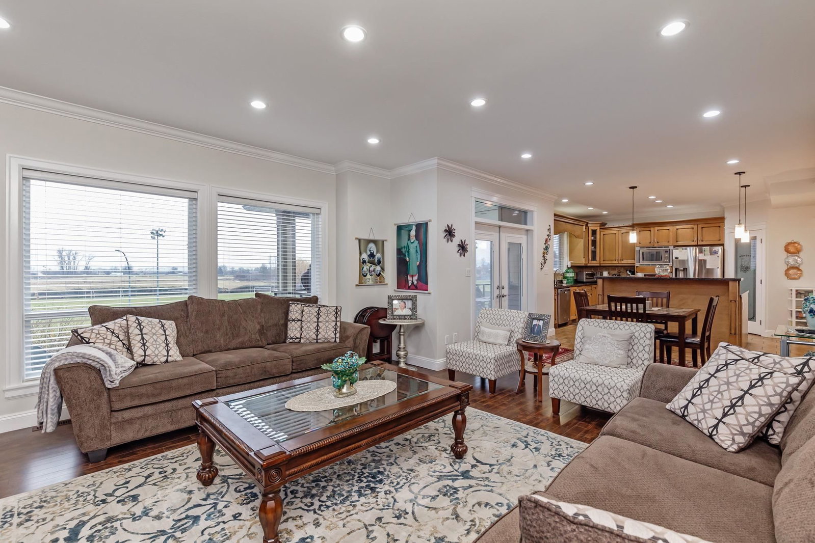 Listing Image 22