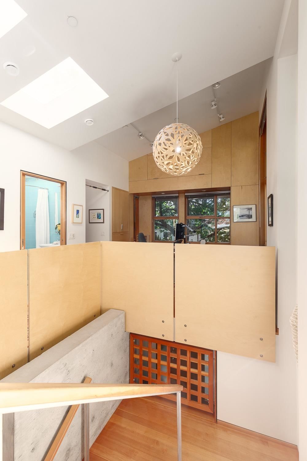 Listing Image 17