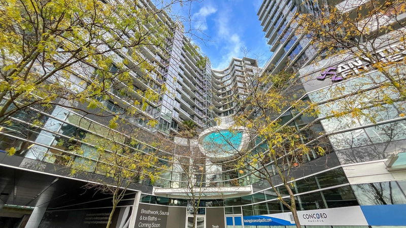 68 Smithe Street #1502, Vancouver, British Columbia (MLS R2945833)